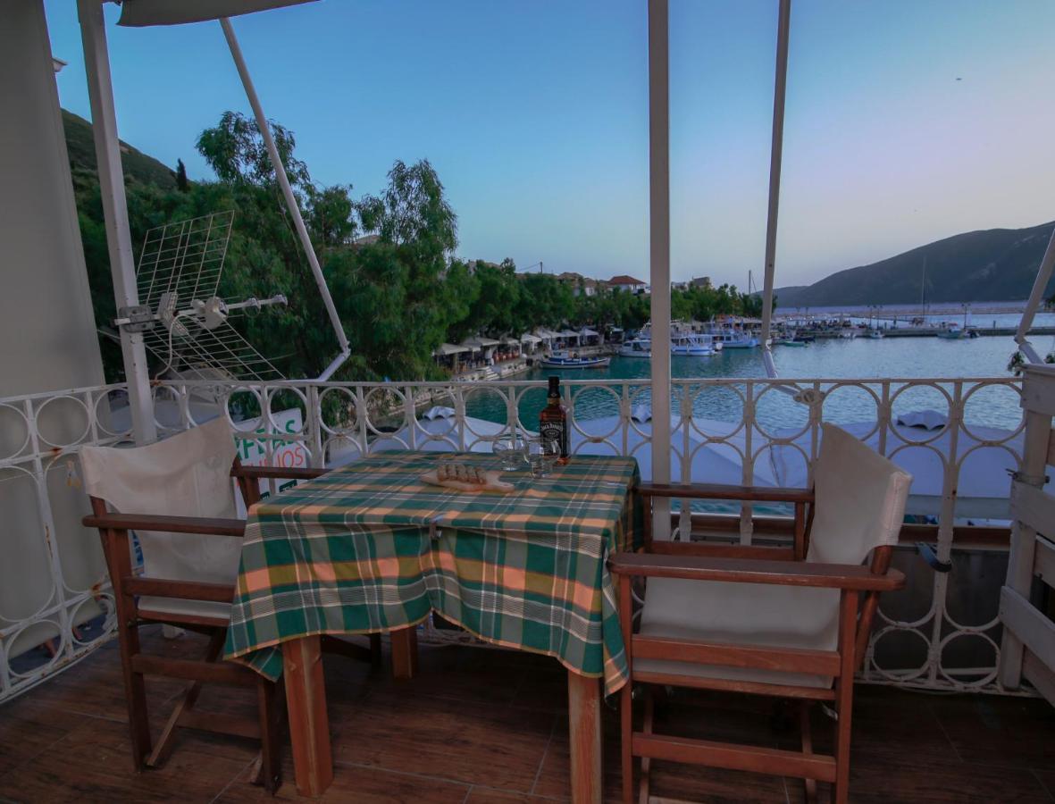Orfeas Studios Vassiliki Esterno foto